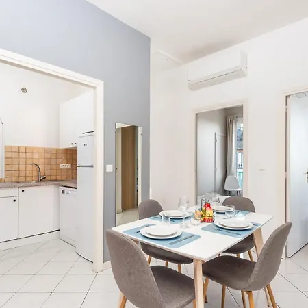 Beautiful & Large Sea View