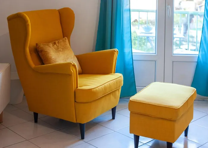 Beautiful & Large Sea View * Мантон